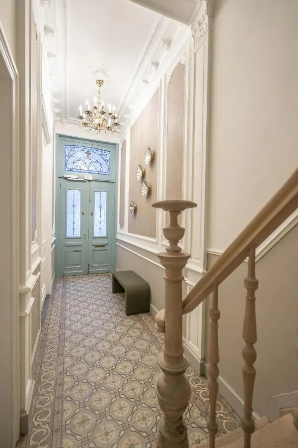 Shway Le Pierre Apartment Antwerp