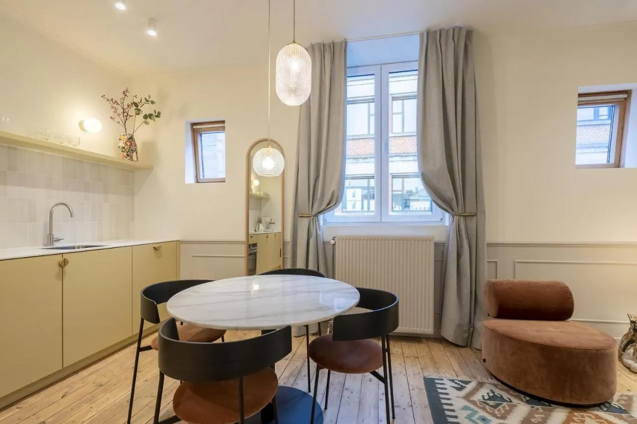 Shway Le Pierre Apartment Antwerp